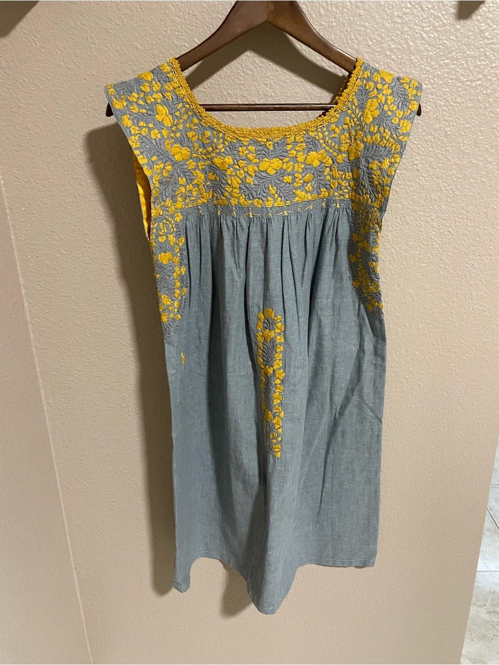 Mi Golondrina Gray Dress with Yellow Floral Embroidery